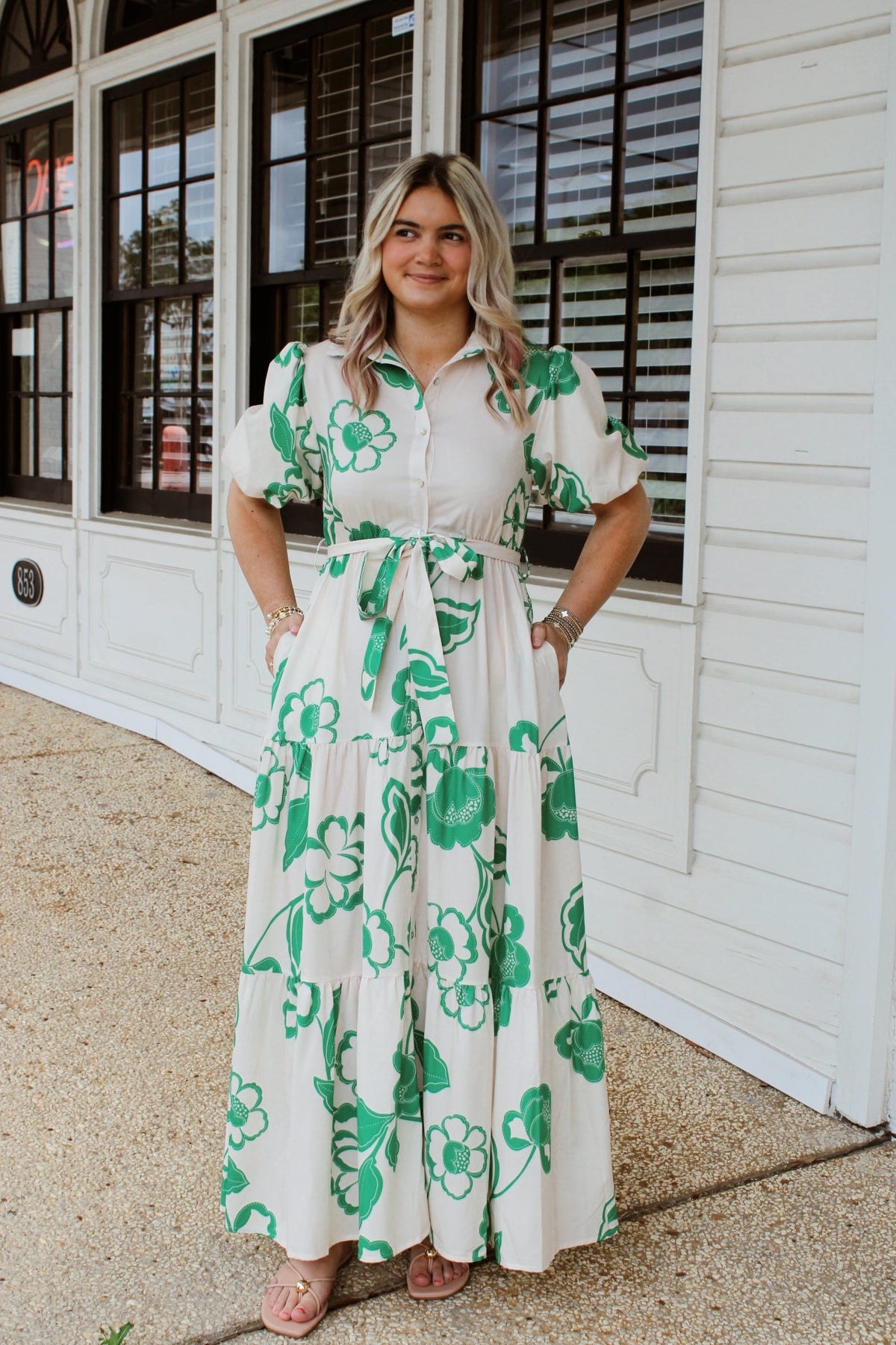 kelly green maxi dress Birdie Dress/ Small Occasion:New Years Eve Dresses and elevated evenings out Neck Size:21 Mixing the character of